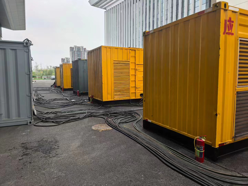 东宁不同季节柴油发电机组保养有哪些注意事项?