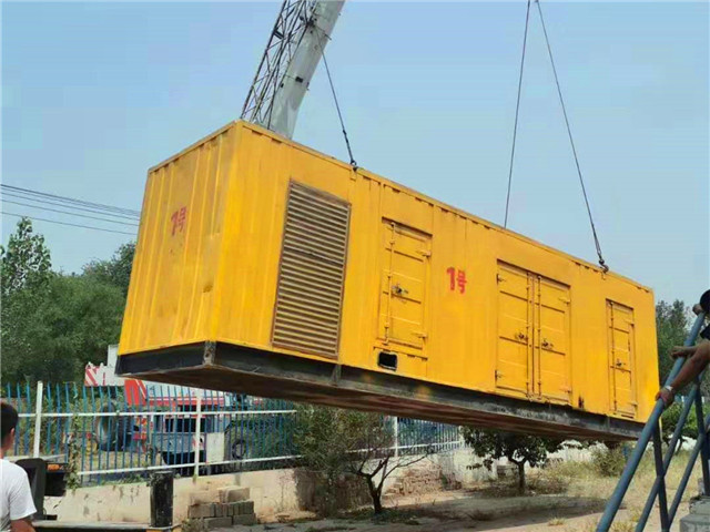 东宁300KW柴油发电机组油耗是多少?